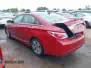 2013 Hyundai Sonata с VIN KMHEC4A45DA065993, выставлен на аукционе IAAI как лот 42664137 с пробегом 150 727 миль миль и . История ставок и продаж доступна на DreamBid. Изображение 3.