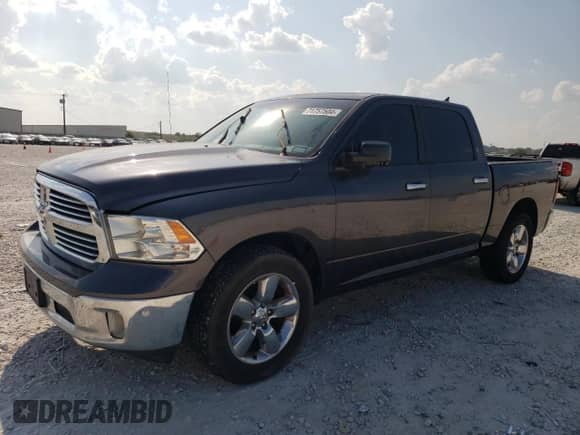 2016 Ram 1500 Lone Star z VIN 1C6RR6LM1GS355697, wystawiony jako Copart lot #71757504 z przebiegiem 128 697 mil mil oraz Czysty tytuł • Clean title. Historia ofert i sprzedaży dostępna na DreamBid. Obrazek 1.