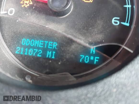 2011 Chevrolet Suburban LT с VIN 1GNSKJE36BR164192, выставлен на аукционе IAAI как лот 42812182 с пробегом 211 072 миль миль и . История ставок и продаж доступна на DreamBid. Изображение 15.