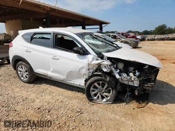 2019 Hyundai Tucson SE с VIN KM8J23A46KU842883, выставлен на аукционе Copart как лот 81144025 с пробегом 74 595 миль миль и Списание • Salvage title. История ставок и продаж доступна на DreamBid. Изображение 4.