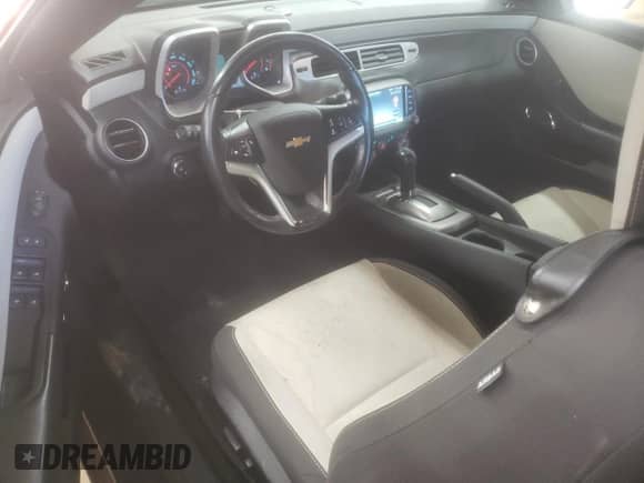 2014 Chevrolet Camaro LT z VIN 2G1FB3D33E9139992, wystawiony jako Copart lot #64023385 z przebiegiem 55 167 mil mil oraz Szkoda całkowita • Salvage title. Historia ofert i sprzedaży dostępna na DreamBid. Obrazek 8.