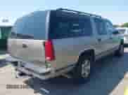1999 Chevrolet Suburban with VIN 1GNFK16R8XJ562837, listed as a IAAI auction lot 42924070 with 291,499 mi miles and . Bid and sale history available at DreamBid. Image 4.