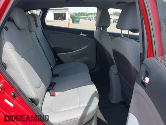 2013 Hyundai Accent SE с VIN KMHCU5AE2DU078105, выставлен на аукционе IAAI как лот 42888953 с пробегом 110 452 миль миль и . История ставок и продаж доступна на DreamBid. Изображение 8.