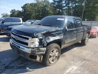 2011 Chevrolet Silverado 1500 LS z VIN 3GCPCREA8BG347621, wystawiony jako Copart lot #81157045 z przebiegiem 258 379 mil mil oraz Nie do naprawy • Non repairable. Historia ofert i sprzedaży dostępna na DreamBid. Obrazek 1.