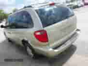 2006 Dodge Grand Caravan SXT z VIN 2D4GP44L76R913488, wystawiony jako IAAI lot #43020732 z przebiegiem 181 113 mil mil oraz . Historia ofert i sprzedaży dostępna na DreamBid. Obrazek 3.