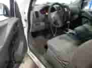 2018 Nissan Frontier SV z VIN 1N6BD0CTXJN768461, wystawiony jako Copart lot #86716195 z przebiegiem 93 876 mil mil oraz Czysty tytuł • Clean title. Historia ofert i sprzedaży dostępna na DreamBid. Obrazek 8.