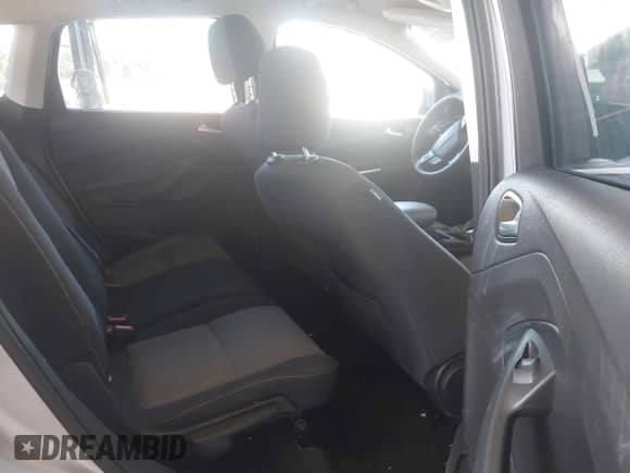 2018 Ford Escape SE with VIN 1FMCU9GDXJUC62452, listed as a IAAI auction lot 43119355 with 117,966 mi miles and . Bid and sale history available at DreamBid. Image 8.