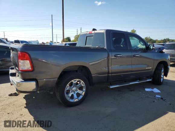 2020 Ram 1500 Big Horn z VIN 1C6SRFBT5LN168501, wystawiony jako Copart lot #66290275 z przebiegiem 93 692 mil mil oraz Nie do naprawy • Non repairable. Historia ofert i sprzedaży dostępna na DreamBid. Obrazek 3.