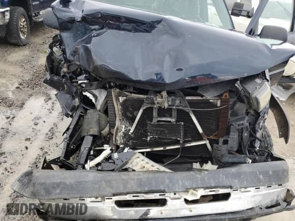 2006 Chevrolet Silverado 2500HD LT2 with VIN 1GCHK29U96E145595, listed as a Copart auction lot 51299735 with Not provided miles and Salvage title. Bid and sale history available at DreamBid. Image 11.