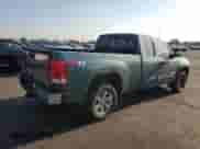 2007 GMC Sierra 1500 Work Truck z VIN 1GTEK19097Z518736, wystawiony jako Copart lot #71458525 z przebiegiem 186 559 mil mil oraz Czysty tytuł • Clean title. Historia ofert i sprzedaży dostępna na DreamBid. Obrazek 3.
