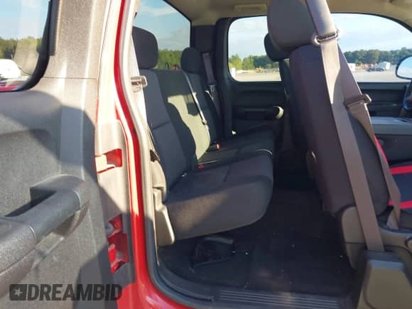 2013 GMC Sierra 1500 SLE с VIN 1GTR2VE79DZ315871, выставлен на аукционе IAAI как лот 43081539 с пробегом 165 064 миль миль и . История ставок и продаж доступна на DreamBid. Изображение 8.