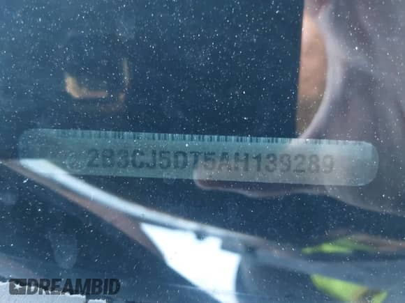 2010 Dodge Challenger R/T z VIN 2B3CJ5DT5AH139289, wystawiony jako IAAI lot #43418767 z przebiegiem 65 813 mil mil oraz . Historia ofert i sprzedaży dostępna na DreamBid. Obrazek 9.