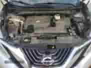 2018 Nissan Murano SL z VIN 5N1AZ2MG2JN117575, wystawiony jako Copart lot #69819505 z przebiegiem 102 597 mil mil oraz Szkoda całkowita • Salvage title. Historia ofert i sprzedaży dostępna na DreamBid. Obrazek 12.