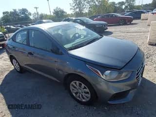 2019 Hyundai Accent SE с VIN 3KPC24A33KE056645, выставлен на аукционе IAAI как лот 43234339 с пробегом 163 895 миль миль и . История ставок и продаж доступна на DreamBid. Изображение 1.