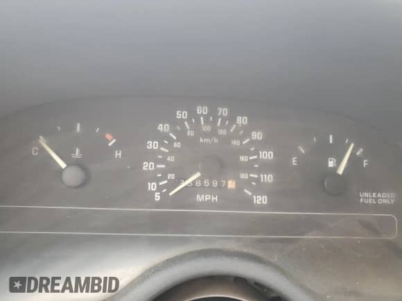 1993 Chevrolet Corsica LT с VIN 1G1LT53T4PY262289, выставлен на аукционе Copart как лот 81687643 с пробегом 236 597 миль миль и Чистый • Clean title. История ставок и продаж доступна на DreamBid. Изображение 9.