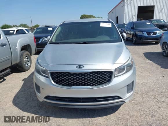 2017 Kia Sedona L z VIN KNDMA5C15H6258913, wystawiony jako IAAI lot #42667080 z przebiegiem 236 537 mil mil oraz . Historia ofert i sprzedaży dostępna na DreamBid. Obrazek 12.