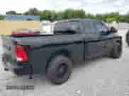 2021 Ram 1500 Express z VIN 1C6RR7FG0MS546194, wystawiony jako Copart lot #65220315 z przebiegiem 84 442 mil mil oraz Szkoda całkowita • Salvage title. Historia ofert i sprzedaży dostępna na DreamBid. Obrazek 3.