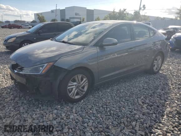 2019 Hyundai Elantra SEL z VIN KMHD84LF5KU833544, wystawiony jako Copart lot #87012225 z przebiegiem 61 724 mil mil oraz Nie do naprawy • Non repairable. Historia ofert i sprzedaży dostępna na DreamBid. Obrazek 1.