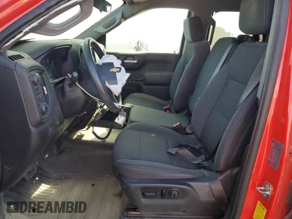2019 Chevrolet Silverado 1500 Work Truck с VIN 1GCRYAEF1KZ299094, выставлен на аукционе Copart как лот 42240885 с пробегом 84 743 миль миль и Списание • Salvage title. История ставок и продаж доступна на DreamBid. Изображение 7.