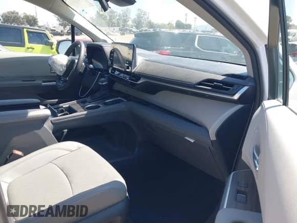 2024 Toyota Sienna Limited с VIN 5TDZRKEC2RS218205, выставлен на аукционе IAAI как лот 43354661 с пробегом 27 974 миль миль и . История ставок и продаж доступна на DreamBid. Изображение 5.