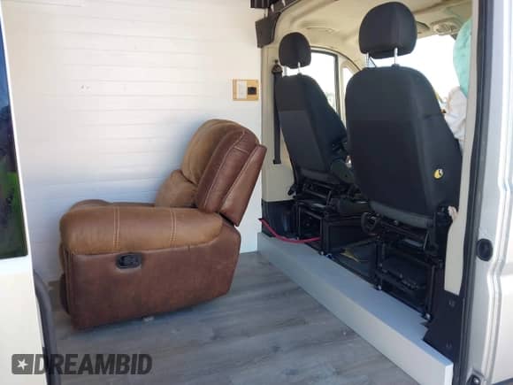 2020 Ram ProMaster Cargo с VIN 3C6TRVDG4LE135993, выставлен на аукционе IAAI как лот 41675206 с пробегом 45 951 миль миль и . История ставок и продаж доступна на DreamBid. Изображение 8.