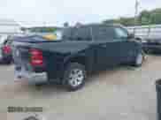 2022 Ram 1500 Laramie z VIN 1C6SRFJT2NN179069, wystawiony jako IAAI lot #43127220 z przebiegiem 83 741 mil mil oraz . Historia ofert i sprzedaży dostępna na DreamBid. Obrazek 4.