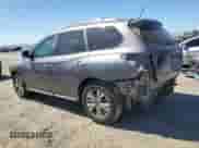 2017 Nissan Pathfinder SL z VIN 5N1DR2MN5HC623354, wystawiony jako Copart lot #82143015 z przebiegiem 110 940 mil mil oraz Szkoda całkowita • Salvage title. Historia ofert i sprzedaży dostępna na DreamBid. Obrazek 2.