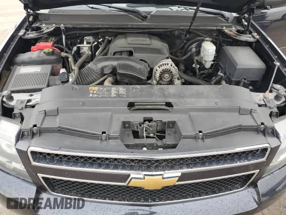 2013 Chevrolet Tahoe LS with VIN 1GNSKAE08DR206385, listed as a Copart auction lot 81461785 with 150,808 mi miles and Salvage title. Bid and sale history available at DreamBid. Image 12.