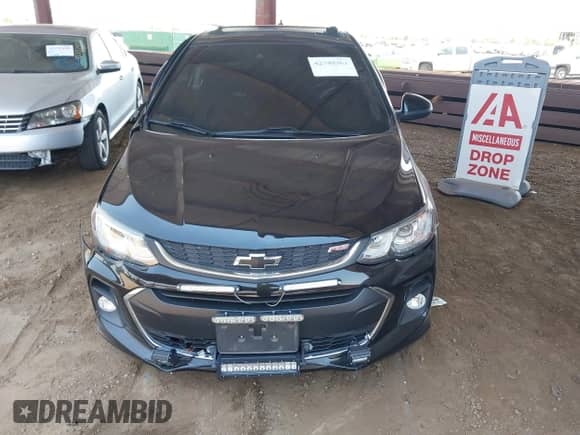 2018 Chevrolet Sonic Premier z VIN 1G1JF6SB1J4127282, wystawiony jako IAAI lot #42740961 z przebiegiem 84 338 mil mil oraz . Historia ofert i sprzedaży dostępna na DreamBid. Obrazek 12.