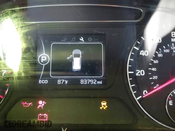 2016 Kia Sorento LX z VIN 5XYPG4A33GG134564, wystawiony jako IAAI lot #43376274 z przebiegiem 83 792 mil mil oraz . Historia ofert i sprzedaży dostępna na DreamBid. Obrazek 16.