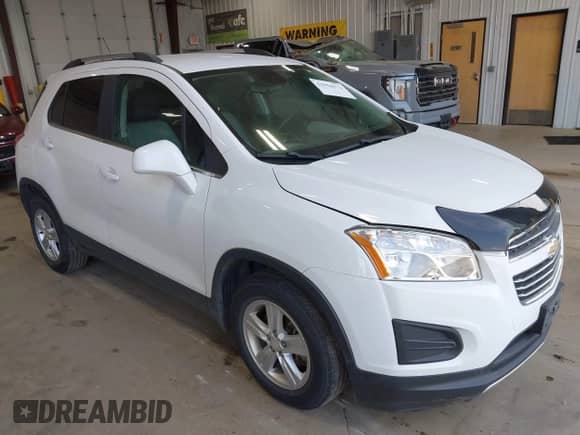 2015 Chevrolet Trax LT z VIN 3GNCJLSB6FL245883, wystawiony jako IAAI lot #42956571 z przebiegiem 144 846 mil mil oraz . Historia ofert i sprzedaży dostępna na DreamBid. Obrazek 1.