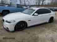 2015 BMW 5 Series 550i с VIN WBAKN9C55FD682331, выставлен на аукционе Copart как лот 47356725 с пробегом 80 741 миль миль и Списание • Salvage title. История ставок и продаж доступна на DreamBid. Изображение 1.