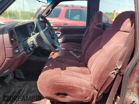 1997 Chevrolet Silverado 1500 with VIN 1GCEC14R6VZ251314, listed as a Copart auction lot 57305755 with 207,347 mi miles and Clean title. Bid and sale history available at DreamBid. Image 7.