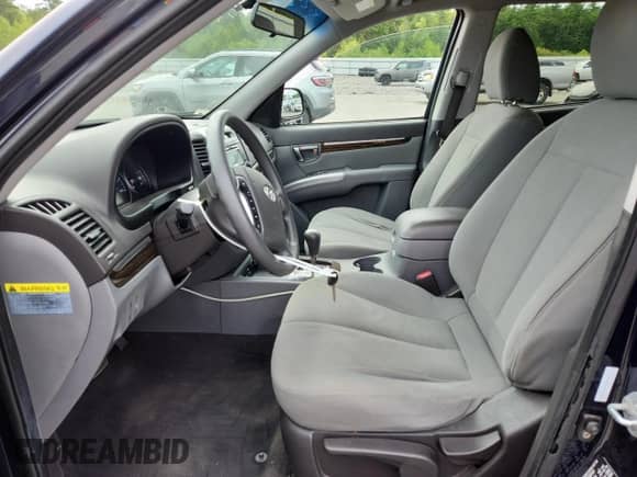 2011 Hyundai Santa Fe GLS z VIN 5XYZGDAB9BG019704, wystawiony jako Copart lot #67064355 z przebiegiem 200 001 mil mil oraz Szkoda całkowita • Salvage title. Historia ofert i sprzedaży dostępna na DreamBid. Obrazek 7.