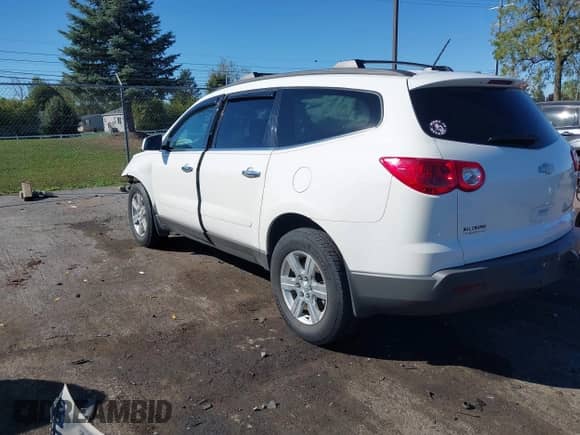 2012 Chevrolet Traverse 1LT с VIN 1GNKRGED8CJ283238, выставлен на аукционе IAAI как лот 43402916 с пробегом 157 664 миль миль и . История ставок и продаж доступна на DreamBid. Изображение 3.