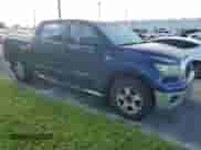 2007 Toyota Tundra SR5 z VIN 5TBET54117S455677, wystawiony jako Copart lot #74101544 z przebiegiem Nie podano mil oraz Szkoda całkowita • Salvage title. Historia ofert i sprzedaży dostępna na DreamBid. Obrazek 4.