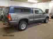 2000 Chevrolet Silverado 2500 LS с VIN 1GCGK29U6YE258371, выставлен на аукционе Copart как лот 76376694 с пробегом Не указан миль и На запчасти • Non repairable. История ставок и продаж доступна на DreamBid. Изображение 3.