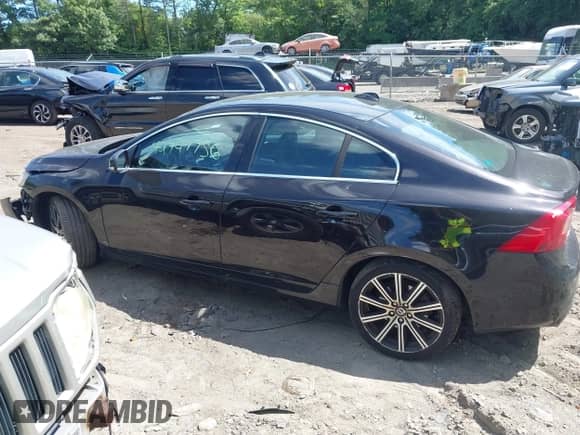 2015 Volvo S60 T6 Drive-E with VIN YV149MFK5F1353399, listed as a IAAI auction lot 42747756 with 163,052 mi miles and . Bid and sale history available at DreamBid. Image 14.