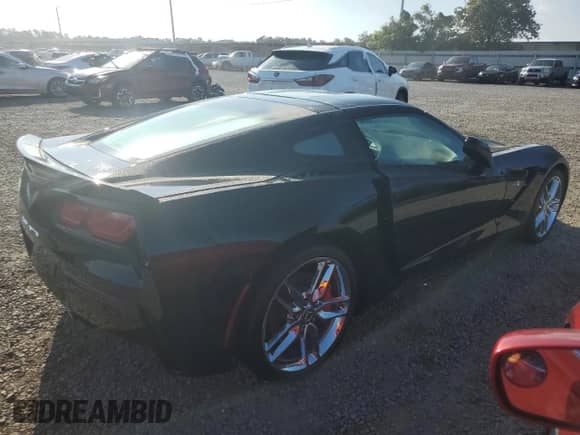 2014 Chevrolet Corvette Z51 3LT с VIN 1G1YL2D75E5114172, выставлен на аукционе Copart как лот 73755984 с пробегом Не указан миль и На запчасти • Non repairable. История ставок и продаж доступна на DreamBid. Изображение 3.