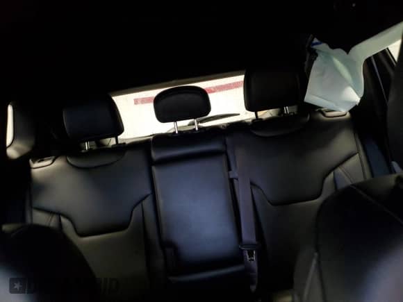 2024 Jeep Compass Latitude Lux с VIN 3C4NJDFN0RT103948, выставлен на аукционе Copart как лот 78613254 с пробегом 5 647 миль миль и Списание • Salvage title. История ставок и продаж доступна на DreamBid. Изображение 10.