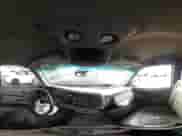 2000 Chevrolet Silverado 1500 LS z VIN 2GCEC19V9Y1232713, wystawiony jako IAAI lot #41916853 z przebiegiem 82 761 mil mil oraz . Historia ofert i sprzedaży dostępna na DreamBid. Obrazek 19.