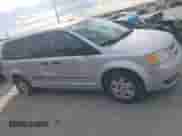 2008 Dodge Grand Caravan SE с VIN 2D8HN44H88R633943, выставлен на аукционе IAAI как лот 43302592 с пробегом 170 907 миль миль и . История ставок и продаж доступна на DreamBid. Изображение 13.