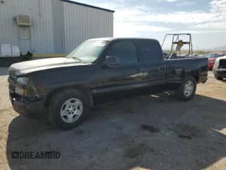 2007 Chevrolet Silverado 1500 Work Truck с VIN 1GCEC19X27Z130239, выставлен на аукционе Copart как лот 67247885 с пробегом 220 784 миль миль и Списание • Salvage title. История ставок и продаж доступна на DreamBid. Изображение 1.