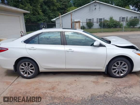 2016 Toyota Camry SE с VIN 4T1BF1FK7GU578679, выставлен на аукционе IAAI как лот 42912783 с пробегом 98 978 миль миль и . История ставок и продаж доступна на DreamBid. Изображение 13.