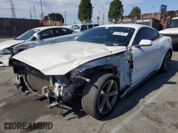 2016 Ford Mustang V6 z VIN 1FA6P8AM1G5292055, wystawiony jako Copart lot #87458435 z przebiegiem 179 293 mil mil oraz Czysty tytuł • Clean title. Historia ofert i sprzedaży dostępna na DreamBid. Obrazek 1.