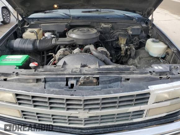 1993 Chevrolet Silverado 2500 с VIN 2GCFK29K9P1126604, выставлен на аукционе Copart как лот 43307585 с пробегом 246 002 миль миль и Списание • Salvage title. История ставок и продаж доступна на DreamBid. Изображение 11.