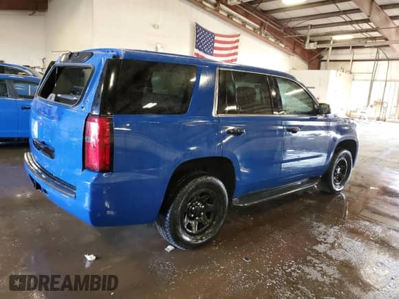 2018 Chevrolet Tahoe Commercial z VIN 1GNSKDEC3JR322956, wystawiony jako Copart lot #81214455 z przebiegiem 138 389 mil mil oraz Szkoda całkowita • Salvage title. Historia ofert i sprzedaży dostępna na DreamBid. Obrazek 3.