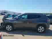 2020 Jeep Compass Altitude с VIN 3C4NJCBB9LT205990, выставлен на аукционе IAAI как лот 43133921 с пробегом 148 267 миль миль и . История ставок и продаж доступна на DreamBid. Изображение 14.
