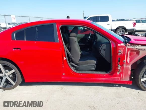 2020 Dodge Charger SXT with VIN 2C3CDXBG1LH124917, listed as a IAAI auction lot 43086332 with 113,932 mi miles and . Bid and sale history available at DreamBid. Image 14.