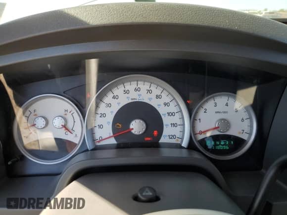 2005 Dodge Dakota SLT с VIN 1D7HE42K65S163019, выставлен на аукционе Copart как лот 67673975 с пробегом 118 096 миль миль и Списание • Salvage title. История ставок и продаж доступна на DreamBid. Изображение 9.